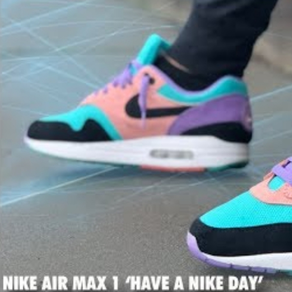 Boy's Nike Air Max 1 Have A Nike Day. - Picture 7 of 10
